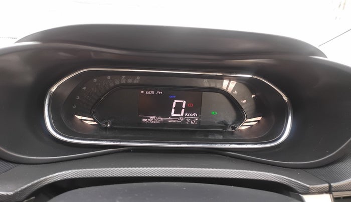 2022 Tata NEXON XE PETROL, Petrol, Manual, 35,262 km, interior