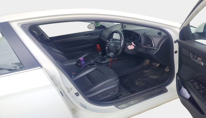 2019 Hyundai New Elantra 2.0 SX(O) AT PETROL, Petrol, Automatic, 77,261 km, interior