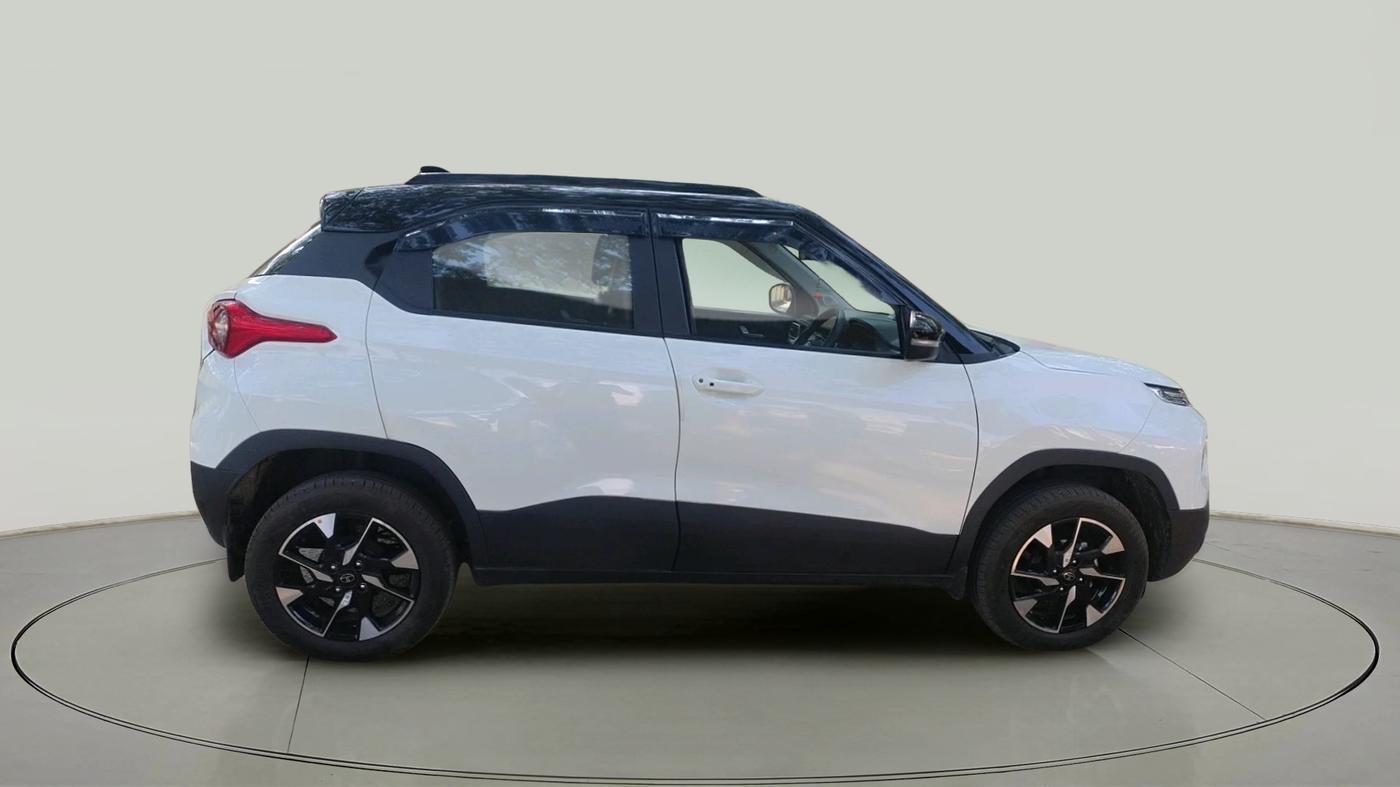 2024 Tata PUNCH Creative Plus AMT, Petrol, Automatic, 8,057 km, exterior