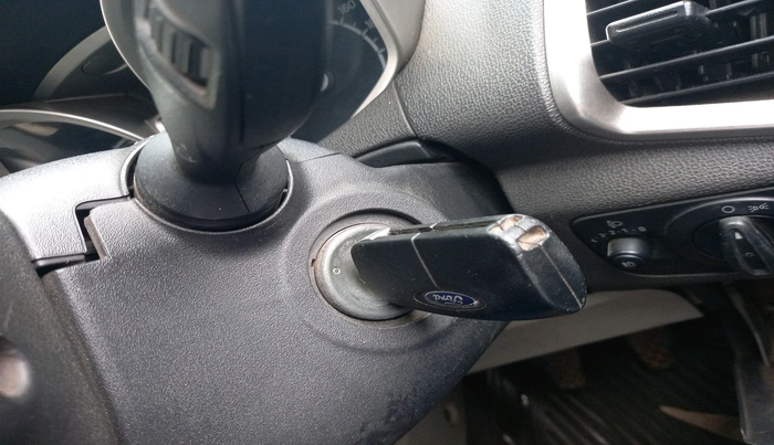 2013 Ford Ecosport TITANIUM 1.5L DIESEL, Diesel, Manual, 1,17,843 km, interior