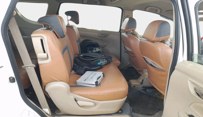 2016 Maruti Ertiga VDI SHVS, Diesel, Manual, 1,29,770 km, interior