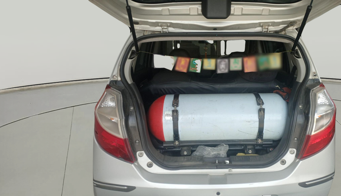 2015 Maruti Alto K10 LXI CNG, Petrol, Manual, 1,36,250 km, exterior