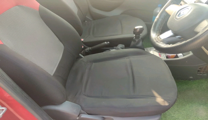 2016 Renault Kwid RXT 0.8, Petrol, Manual, 1,03,482 km, interior