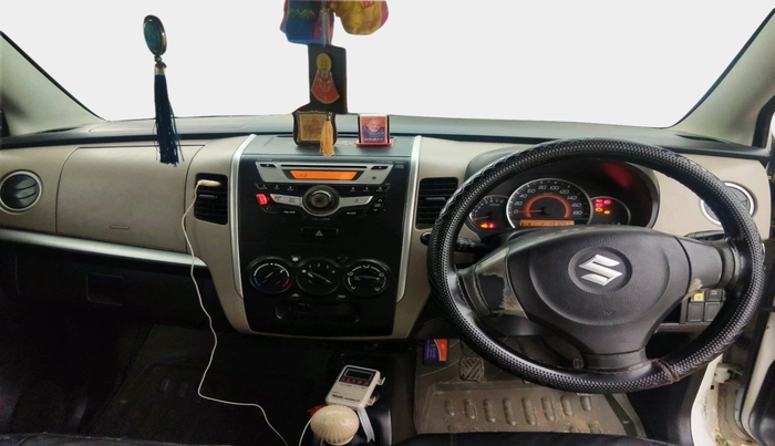 2015 Maruti Wagon R 1.0 VXI, Petrol, Manual, 1,37,097 km, interior