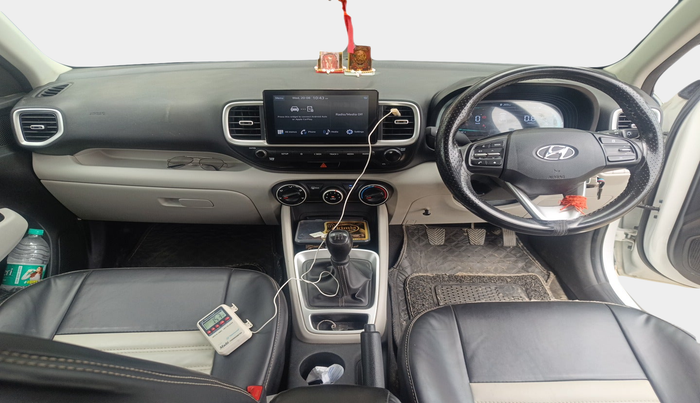 2024 Hyundai VENUE S 1.2, Petrol, Manual, 28,533 km, interior
