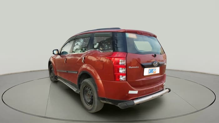 2017 Mahindra XUV500 W6, Diesel, Manual, 95,729 km, exterior