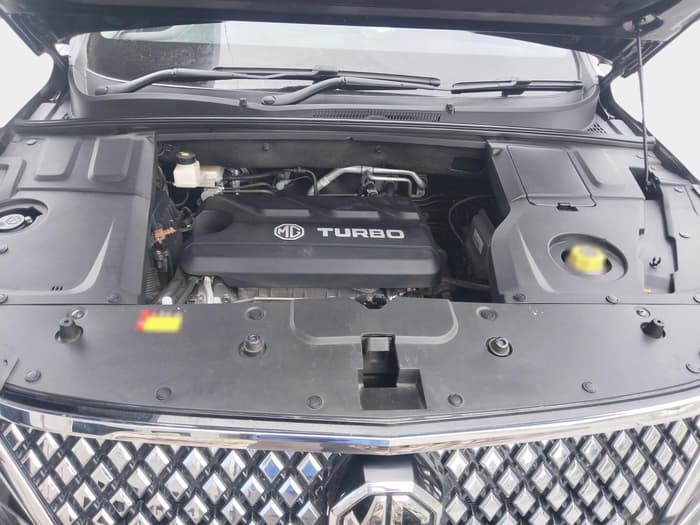 2024 MG HECTOR PLUS Select Pro 1.5 MT 7 STR, Petrol, Manual, 6,294 km, exterior