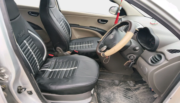 2013 Hyundai i10 MAGNA 1.2, Petrol, Manual, 85,846 km, interior