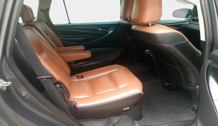 2019 Toyota Innova Crysta 2.4 G 7 STR, Diesel, Manual, 1,38,681 km, interior