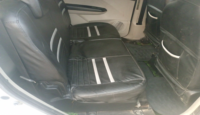 2020 Renault TRIBER RXT, Petrol, Manual, 42,228 km, interior