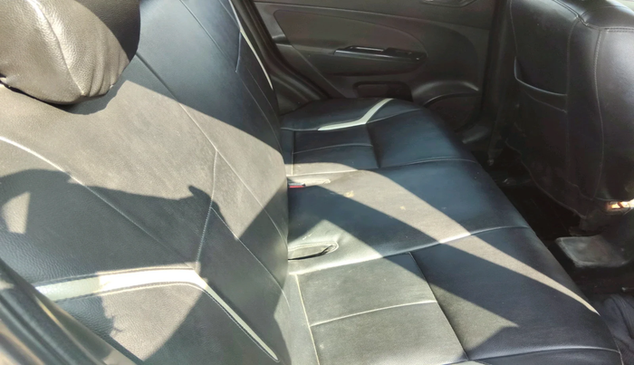 2013 Maruti Swift VXI, Petrol, Manual, 1,41,124 km, interior