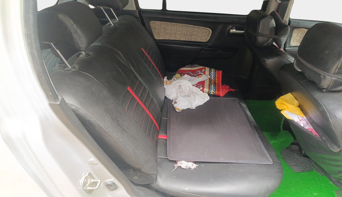 2018 Maruti Wagon R 1.0 VXI+, Petrol, Manual, 1,07,677 km, interior