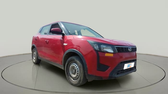 2018 Mahindra XUV300 W4 1.2 PETROL, Petrol, Manual, 1,86,353 km, exterior