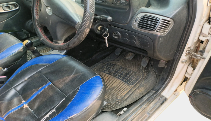 2014 Tata Indigo ECS LS TDI, Diesel, Manual, 95,900 km, interior