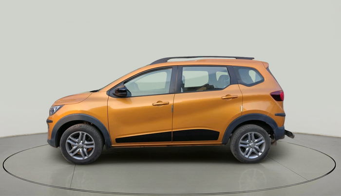 2022 Renault TRIBER RXZ, Petrol, Manual, 14,221 km, exterior