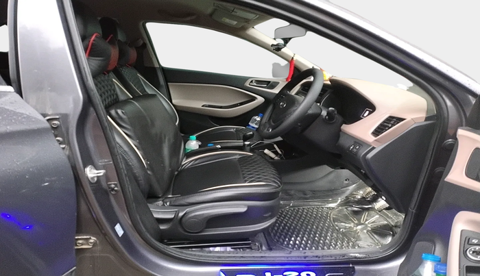 2017 Hyundai Elite i20 ASTA 1.2 (O), Petrol, Manual, 27,605 km, interior