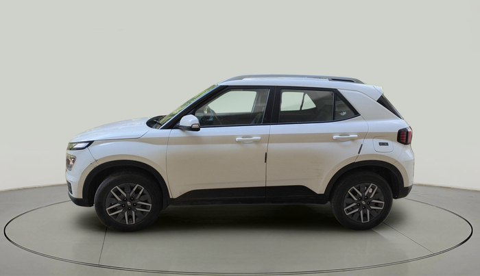 2022 Hyundai VENUE S PLUS 1.5 CRDI, Diesel, Manual, 45,423 km, exterior