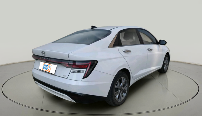 2024 Hyundai Verna  SX 1.5 MPI IVT, Petrol, Automatic, 33,056 km, exterior