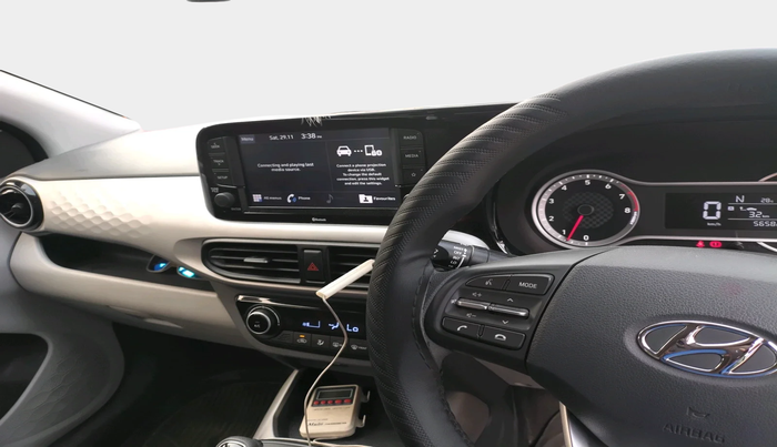 2022 Hyundai GRAND I10 NIOS SPORTZ AMT 1.2 KAPPA VTVT, Petrol, Automatic, 5,658 km, interior