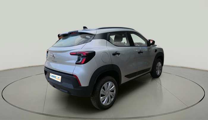 2024 Renault Kiger RXL MT, Petrol, Manual, 7,400 km, exterior