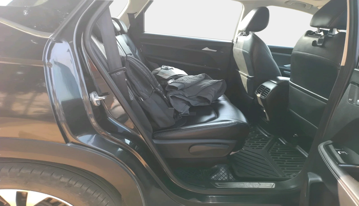 2021 MG HECTOR SHARP 2.0 DIESEL, Diesel, Manual, 1,18,010 km, interior