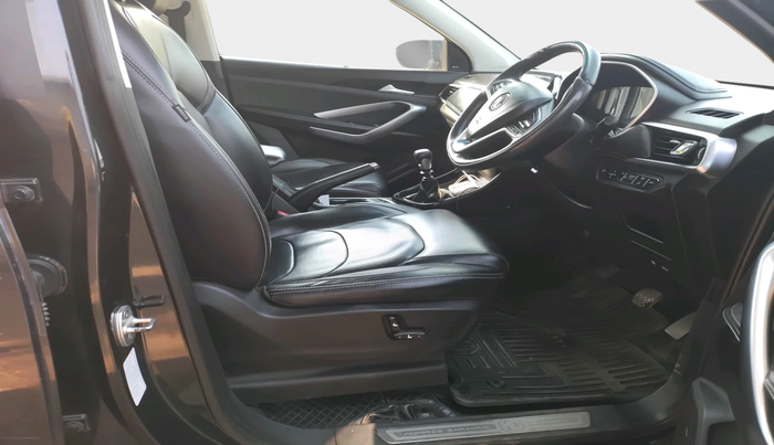 2021 MG HECTOR SHARP 2.0 DIESEL, Diesel, Manual, 1,18,010 km, interior