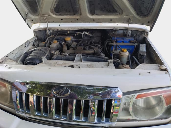 2014 Mahindra Bolero ZLX BS IV, Diesel, Manual, 1,65,032 km, exterior
