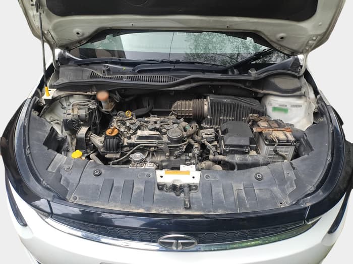 2021 Tata ALTROZ XE PETROL, Petrol, Manual, 63,387 km, exterior