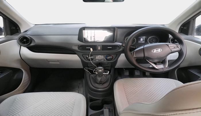 2023 Hyundai GRAND I10 NIOS ERA 1.2 KAPPA VTVT, Petrol, Manual, 8,007 km, interior