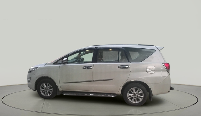 2017 Toyota Innova Crysta 2.4 VX 8 STR, Diesel, Manual, 82,614 km, exterior