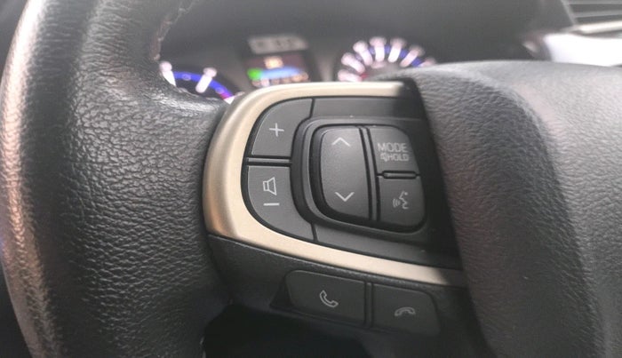 2017 Toyota Innova Crysta 2.4 VX 8 STR, Diesel, Manual, 82,614 km, interior