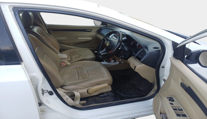 2010 Honda City 1.5L I-VTEC S MT, Petrol, Manual, 1,24,189 km, interior