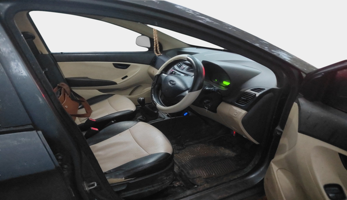 2016 Hyundai Eon ERA +, Petrol, Manual, 72,278 km, interior