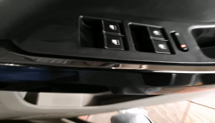 2017 Tata NEXON XM PETROL, Petrol, Manual, 49,877 km, interior