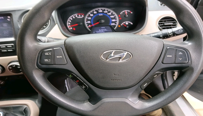 2019 Hyundai Grand i10 SPORTZ 1.2 KAPPA VTVT, Petrol, Manual, 83,569 km, interior