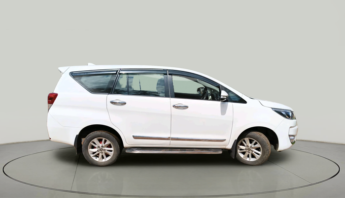 2017 Toyota Innova Crysta 2.4 G 7 STR, Diesel, Manual, 2,46,907 km, exterior