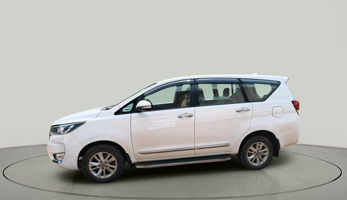 2017 Toyota Innova Crysta 2.4 G 7 STR, Diesel, Manual, 2,46,907 km, exterior