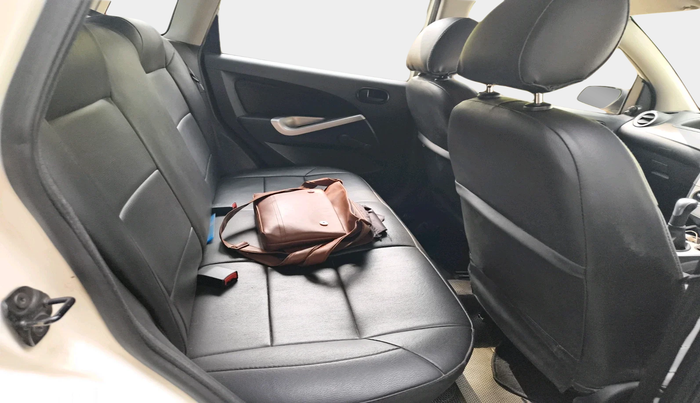 2013 Ford Figo ZXI 1.4 DIESEL, Diesel, Manual, 51,179 km, interior