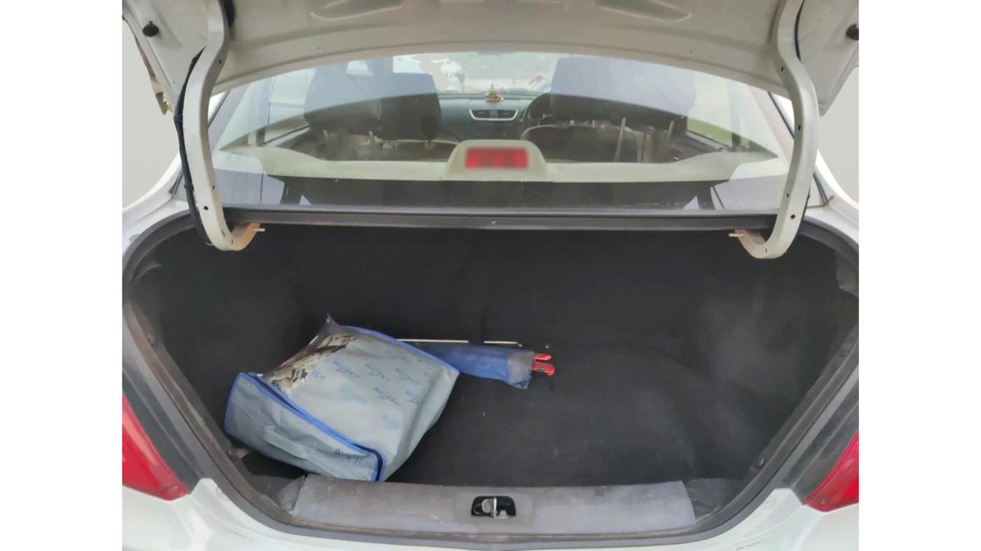 2015 Maruti Swift Dzire VDI, Diesel, Manual, 73,211 km, exterior