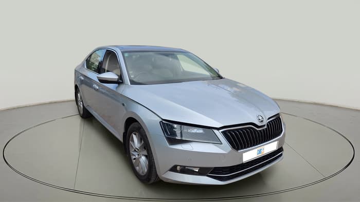 2017 Skoda Superb L&K 1.8 TSI AT, Petrol, Automatic, 53,238 km, exterior