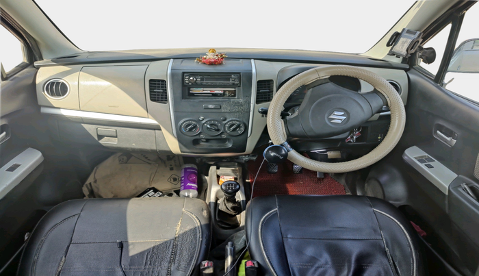 2016 Maruti Wagon R 1.0 LXI CNG, Petrol, Manual, 1,07,811 km, interior