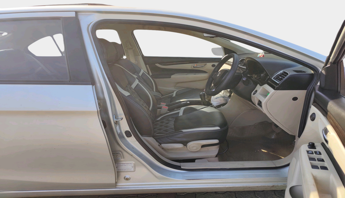 2017 Maruti Ciaz ZETA DIESEL 1.3, Diesel, Manual, 1,26,535 km, interior