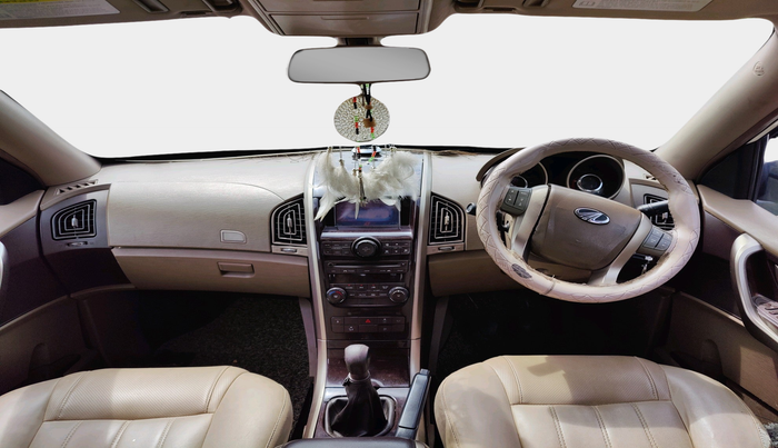 2013 Mahindra XUV500 W8, Diesel, Manual, 88,535 km, interior