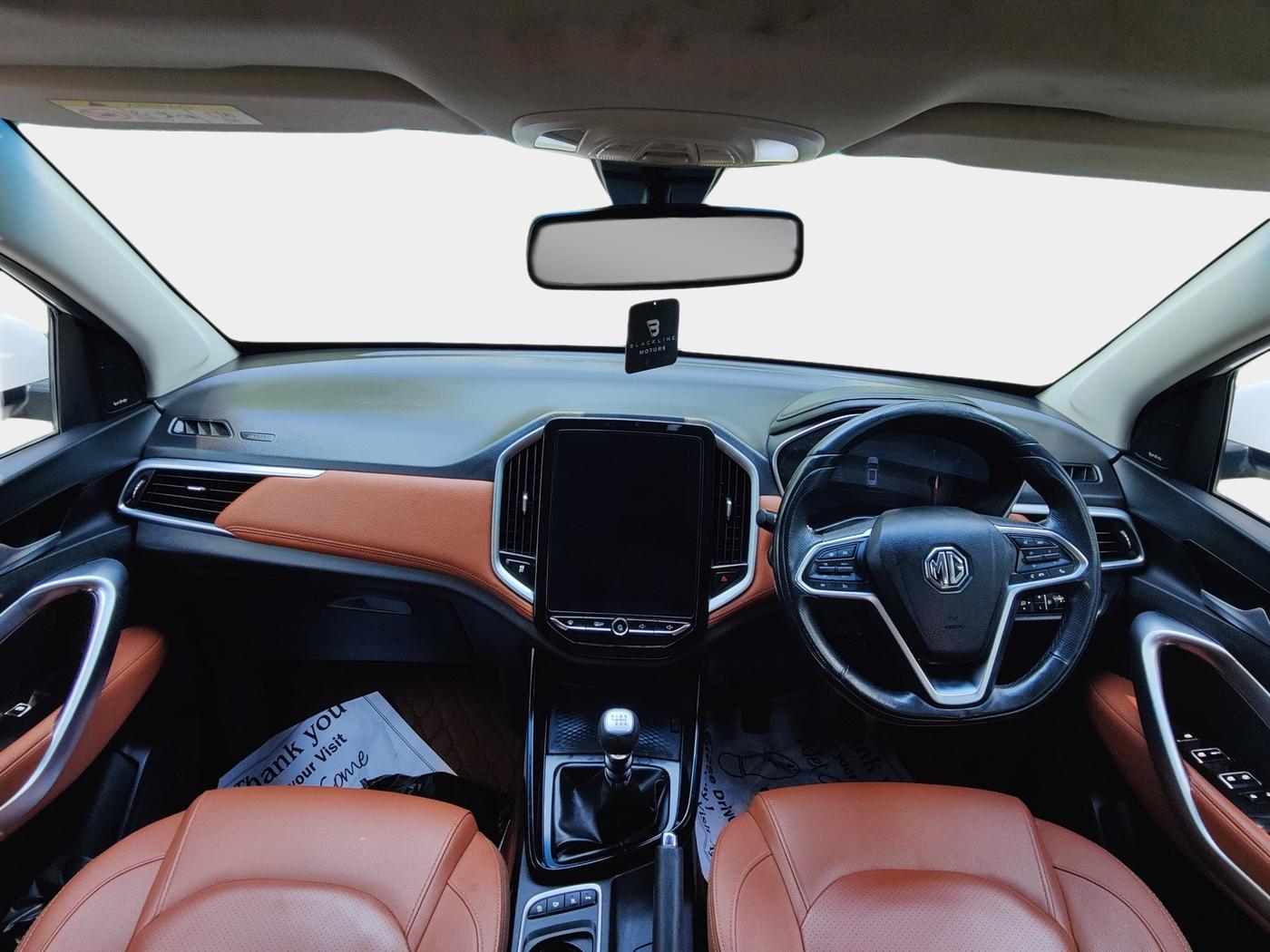 2021 MG HECTOR PLUS SHARP 1.5 PETROL TURBO HYBRID MT 6-STR, Petrol, Manual, 87,053 km, interior