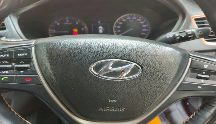 2015 Hyundai i20 Active 1.4 SX, Diesel, Manual, 1,17,477 km, interior