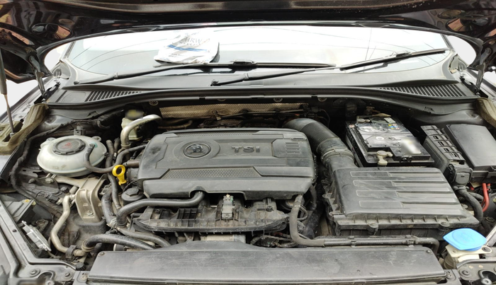 2017 Skoda Superb STYLE 1.8 TSI AT, Petrol, Automatic, 97,933 km, exterior