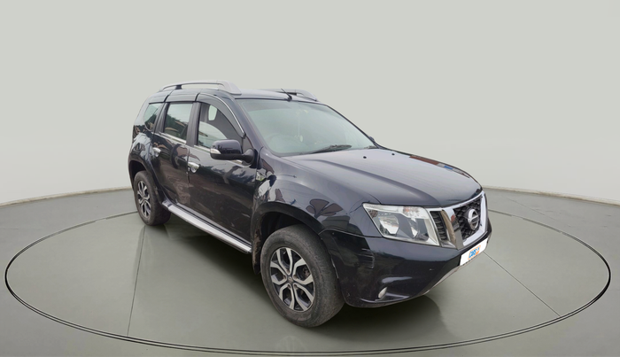 2017 Nissan Terrano XV D PREMIUM AMT, Diesel, Automatic, 1,04,566 km, exterior