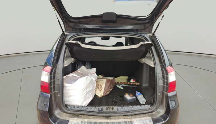 2017 Nissan Terrano XV D PREMIUM AMT, Diesel, Automatic, 1,04,566 km, exterior