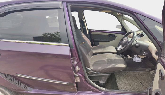 2016 Tata Nano TWIST XT, Petrol, Manual, 1,25,353 km, interior