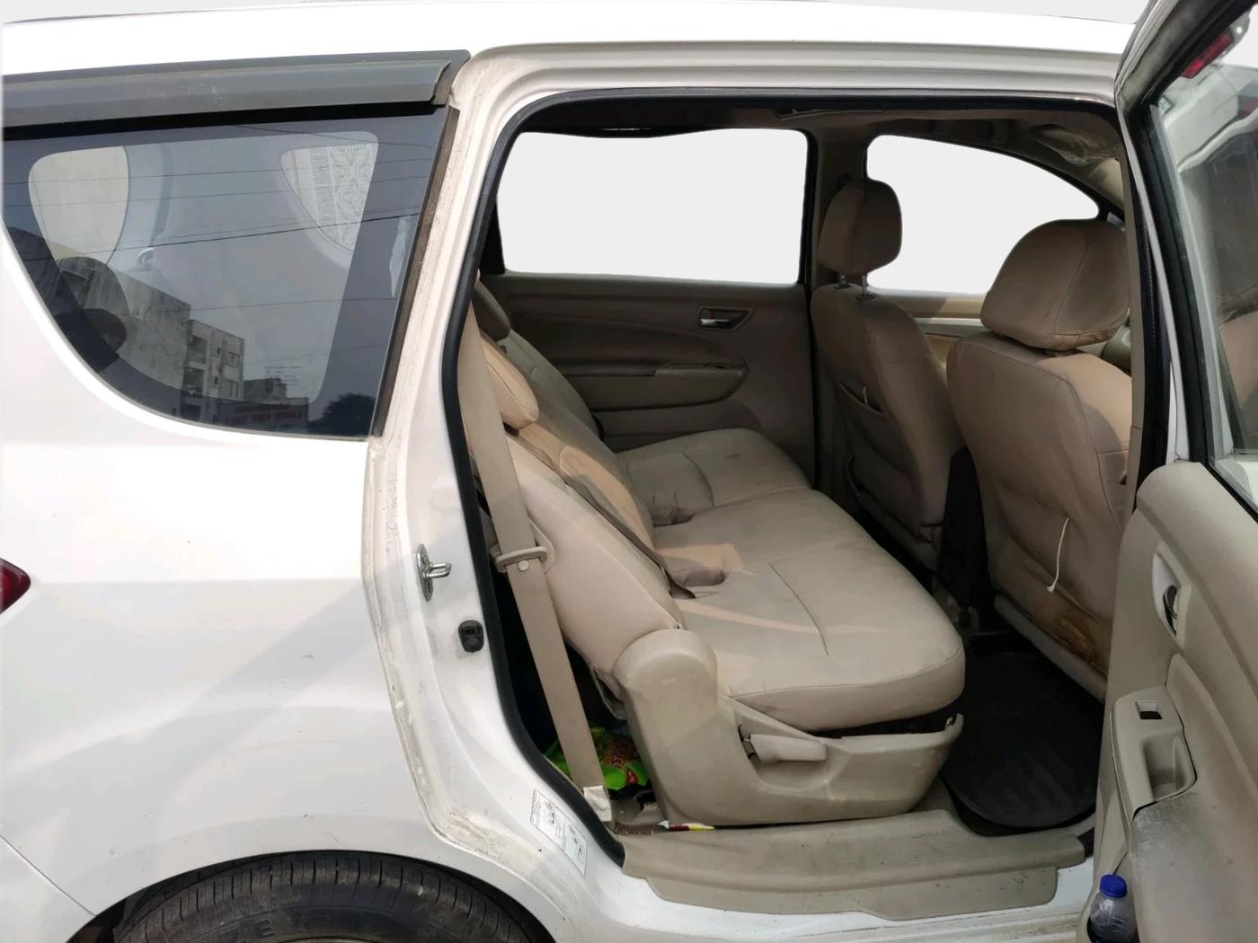 2017 Maruti Ertiga VXI, CNG, Manual, 95,844 km, interior